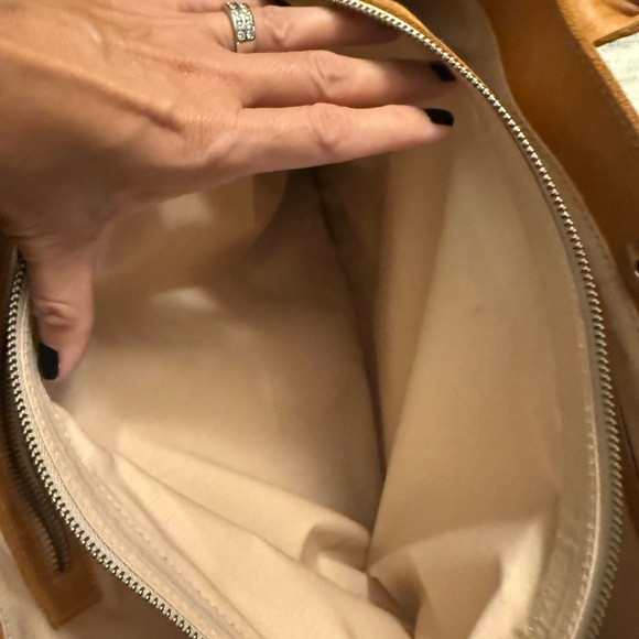 Tan light brown leather laptop purse book bag. - Picture 10 of 12